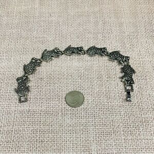 Silver‎ Metal Bead Work Cat Bracelet